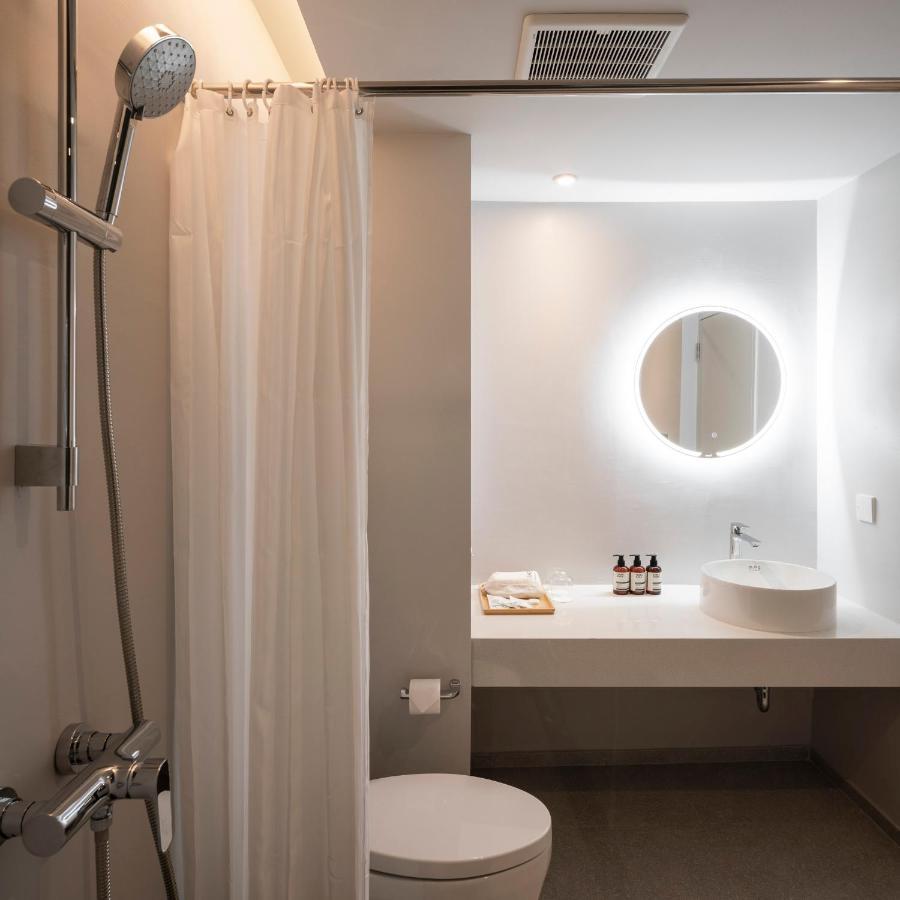 Hotel Terra Nara à Pattaya Extérieur photo